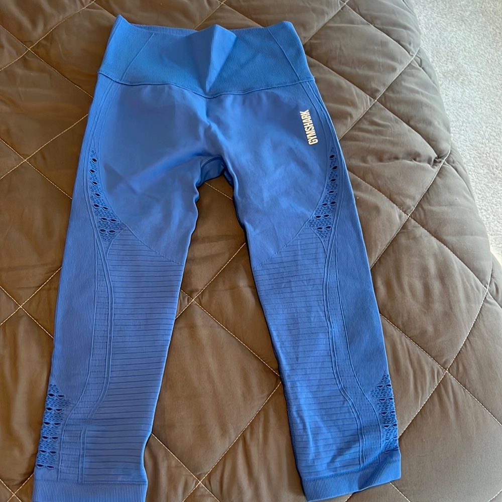 GymShark Capris Size Small Color Blue